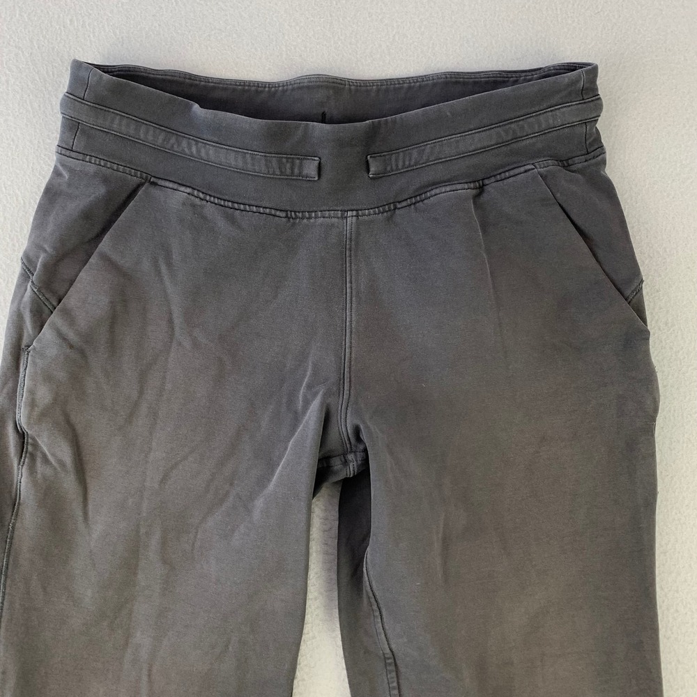 Lululemon On The Fly Jogger Women 8 Gray Luxtreme 7/8 Length Sweatpants Cozy - Picture 2 of 11